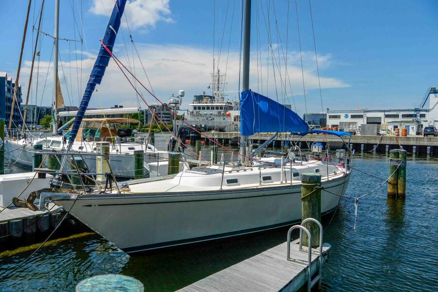 1980 Tartan Sloop