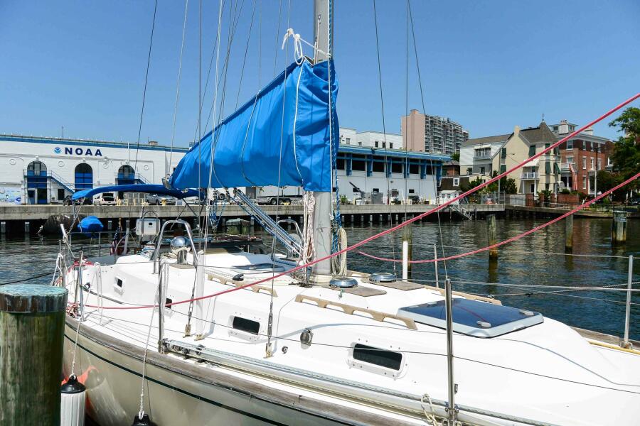1980 Tartan Sloop