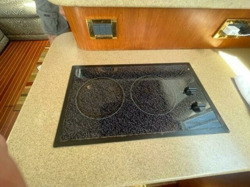 Running on Faith    44ft Cruisers Yacht For Sale