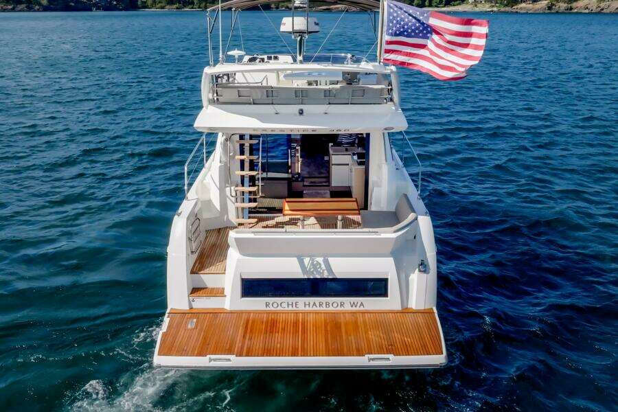 V  amp  A 46ft Prestige Yacht For Sale