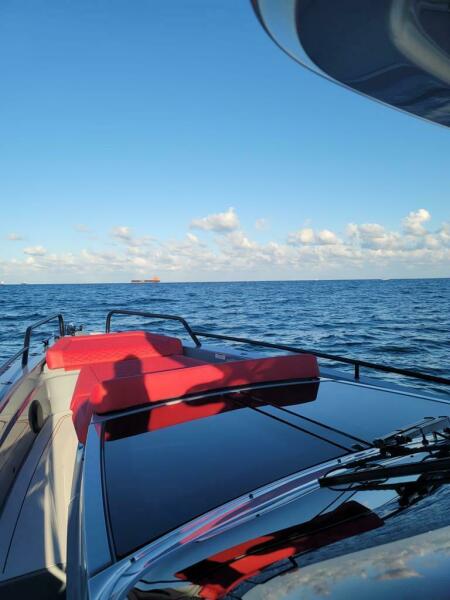 37' 2022 Axopar 37 Brabus Shadow