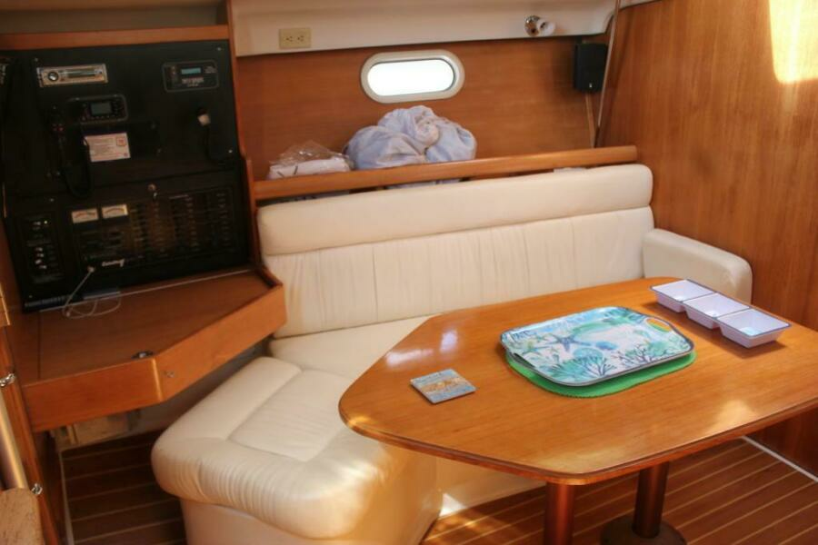 2003 Catalina 350