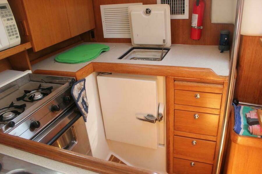 2003 Catalina 350