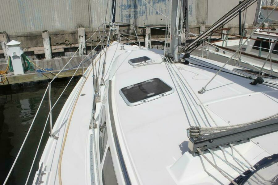2003 Catalina 350