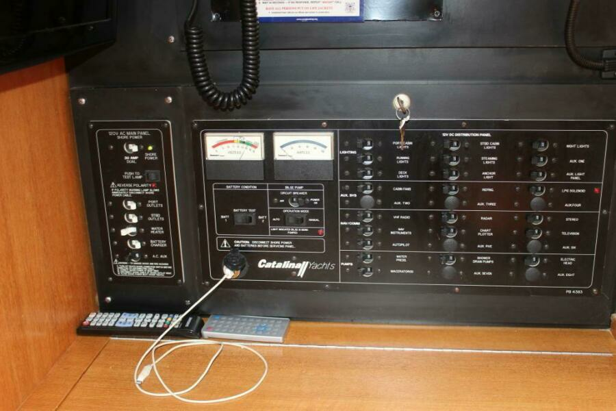 2003 Catalina 350