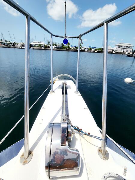 Anchor & windlass