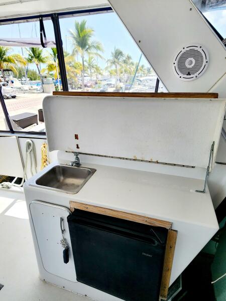 Cleaning station & sink