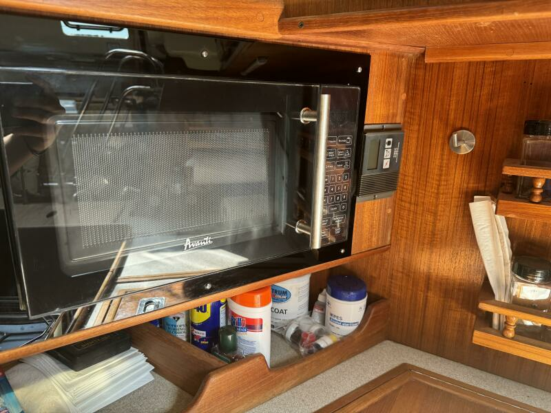 zaya 42ft Hunter Yacht For Sale