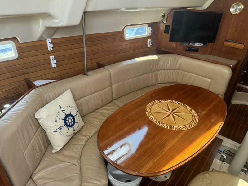 zaya 42ft Hunter Yacht For Sale