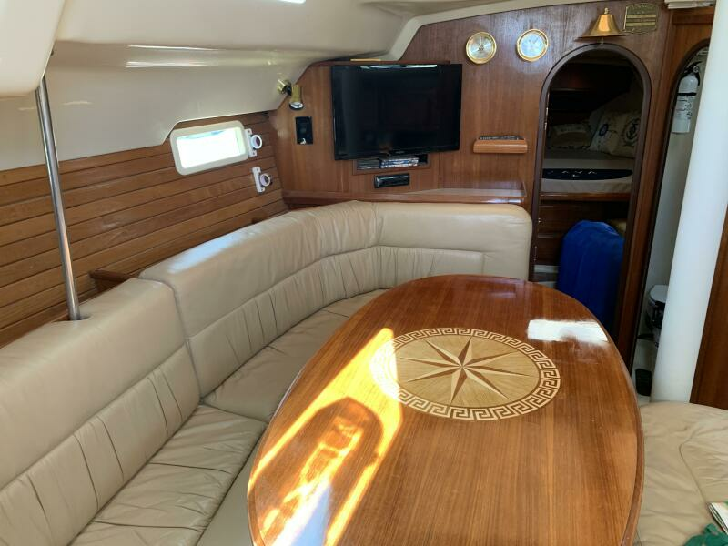 zaya 42ft Hunter Yacht For Sale