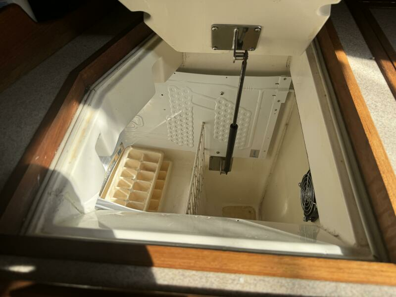 zaya 42ft Hunter Yacht For Sale