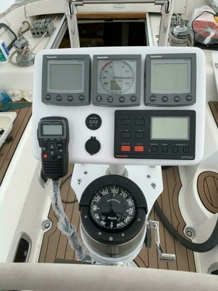 zaya 42ft Hunter Yacht For Sale