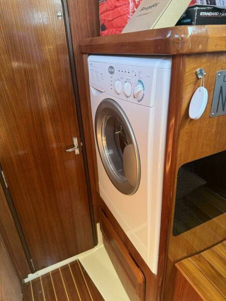 zaya 42ft Hunter Yacht For Sale
