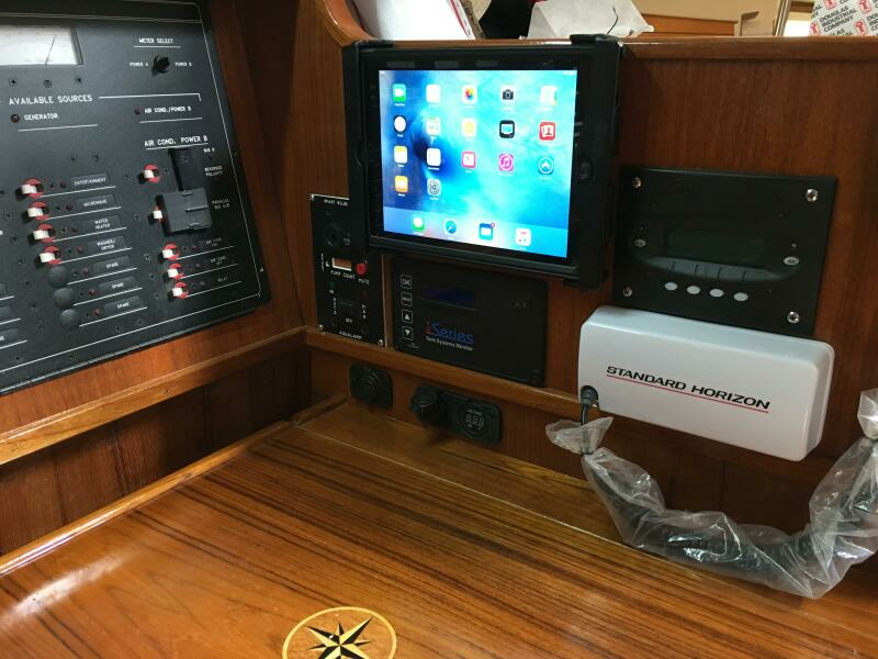 zaya 42ft Hunter Yacht For Sale