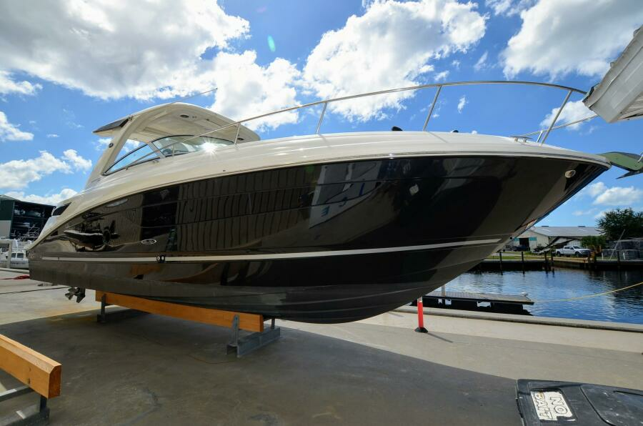 2016 Sea Ray 350 Sundancer