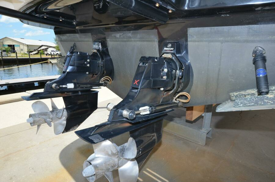 2016 Sea Ray 350 Sundancer