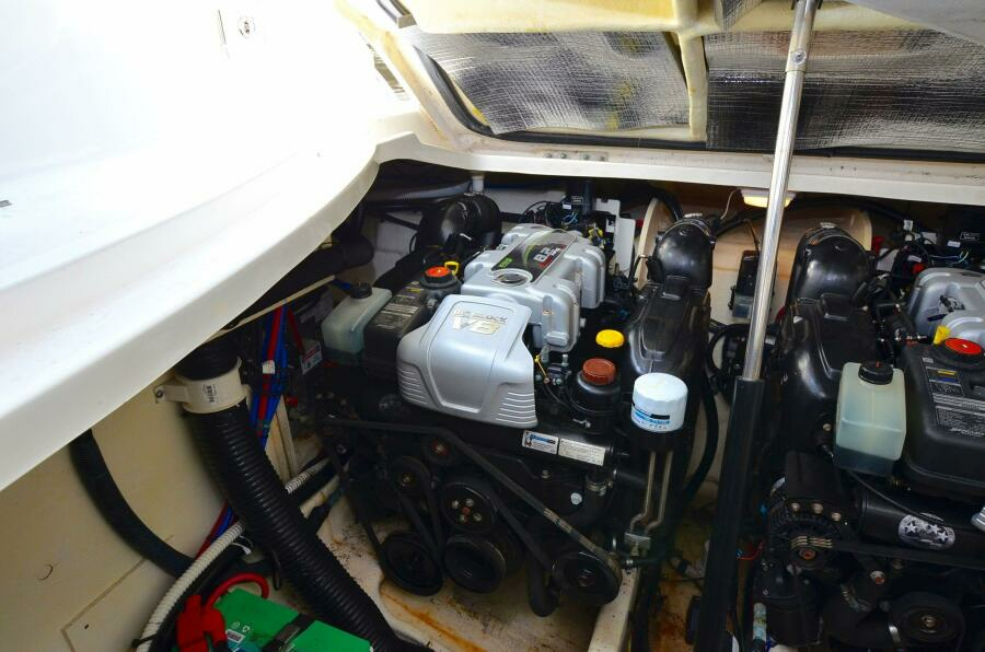 2016 Sea Ray 350 Sundancer