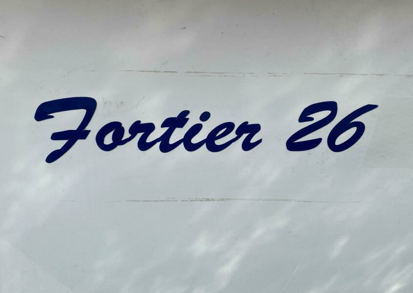 1988 Fortier 26