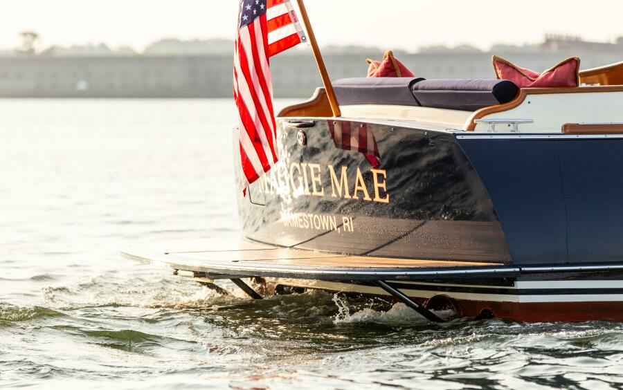 MAGGIE MAE 43ft Hinckley Yacht For Sale
