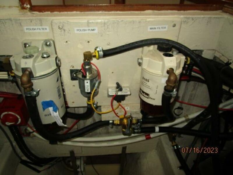 32' Nimble Racor fuel filters