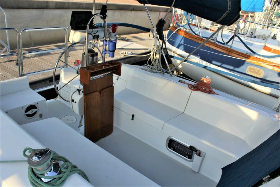 1996 Catalina 320