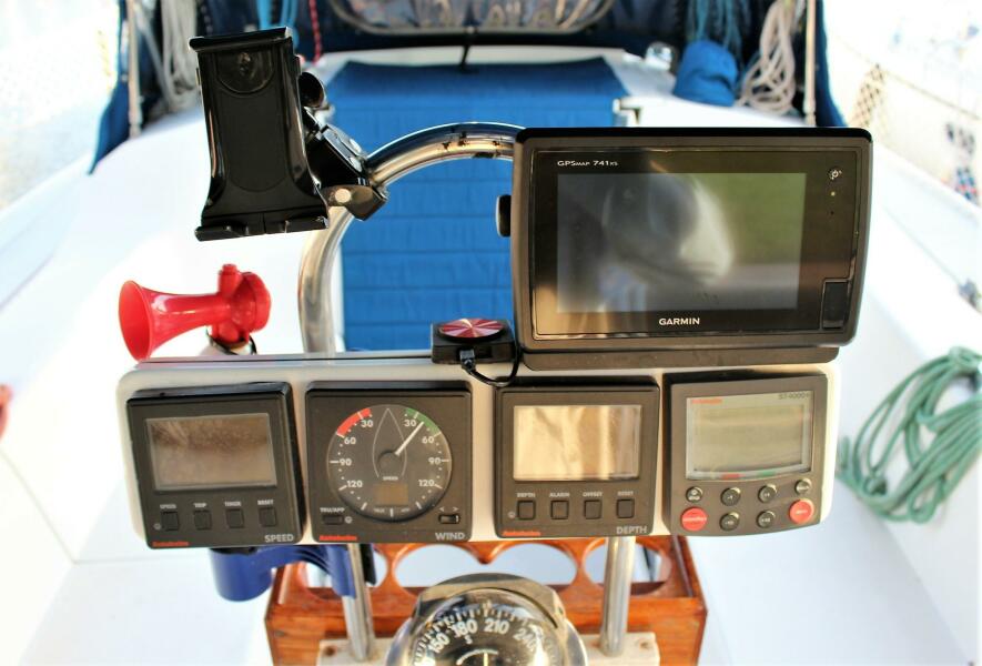 1996 Catalina 320
