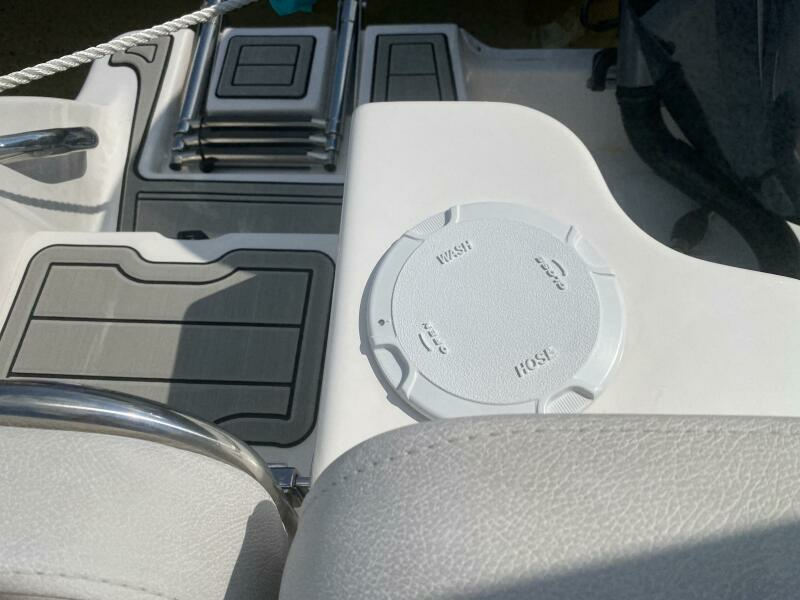 24ft Sea Fox Yacht For Sale