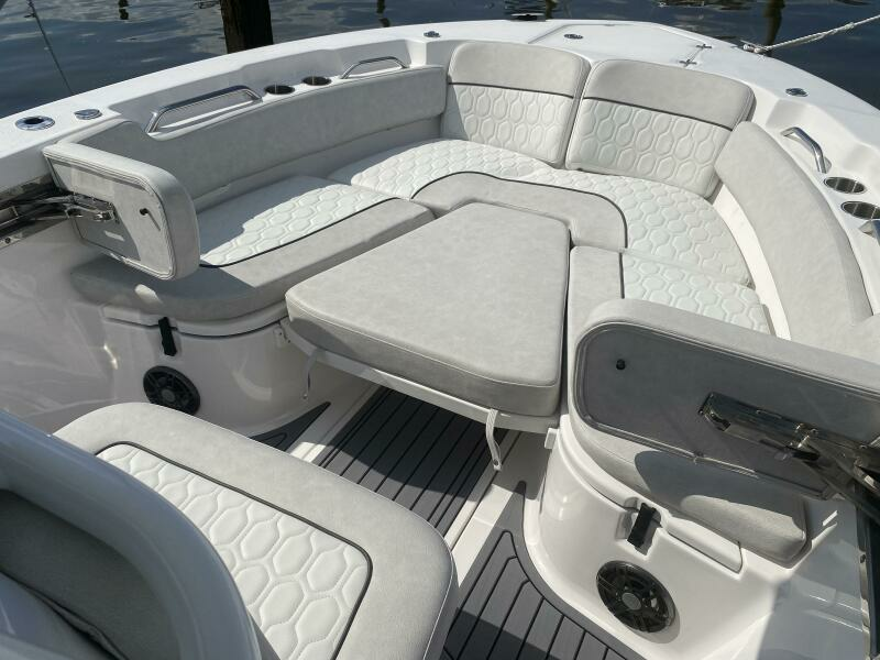 24ft Sea Fox Yacht For Sale