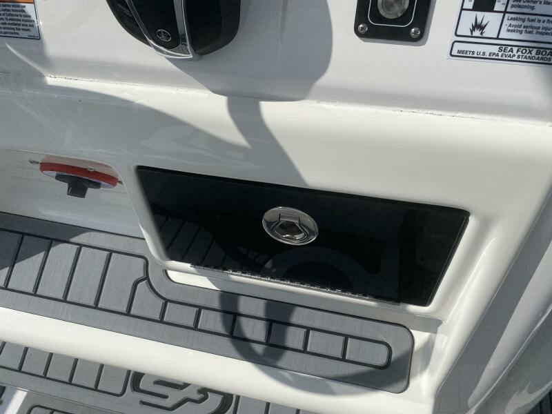 24ft Sea Fox Yacht For Sale