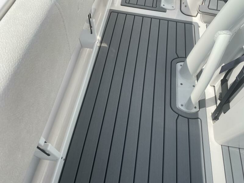 24ft Sea Fox Yacht For Sale