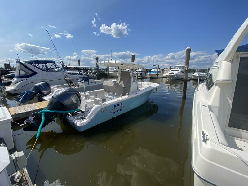 2022 Sea Fox 248 Commander