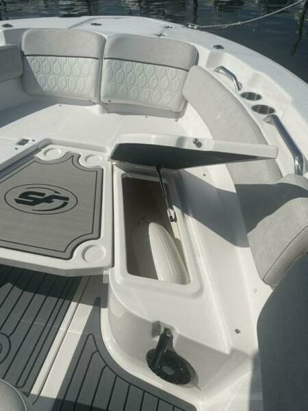 24ft Sea Fox Yacht For Sale