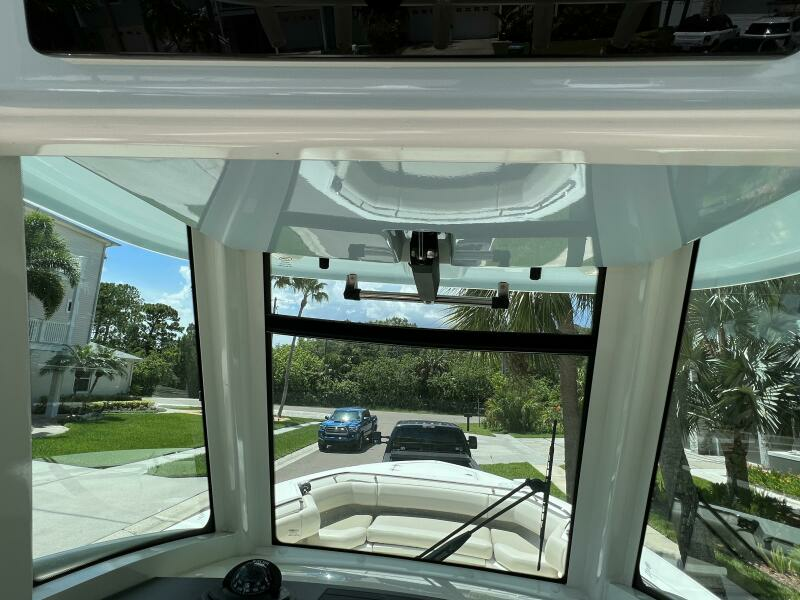 2020 Boston Whaler 