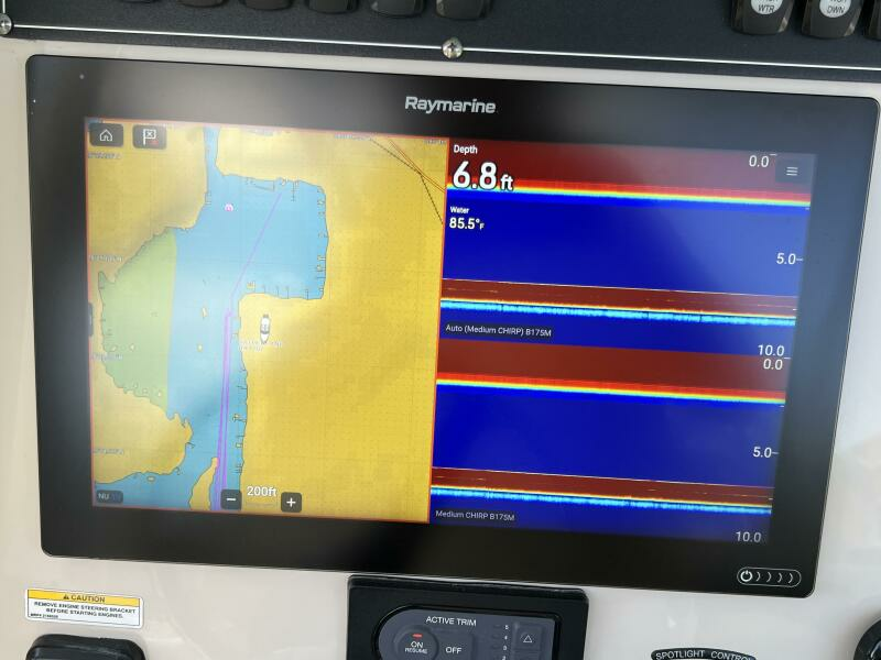 2020 Boston Whaler 