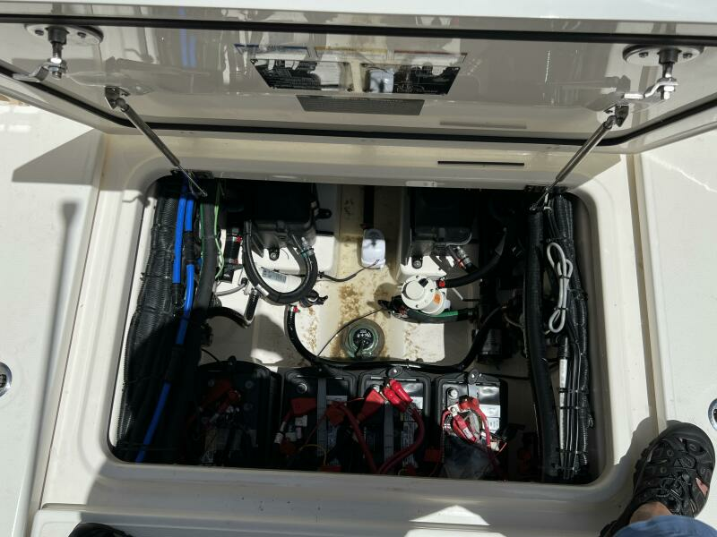 2020 Boston Whaler 