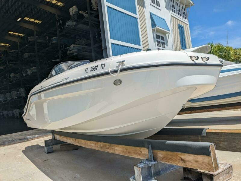2022 Bayliner DX 2200