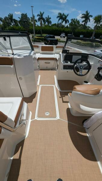 2022 Bayliner DX 2200