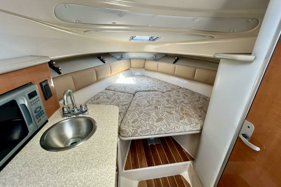26ft Robalo Yacht For Sale