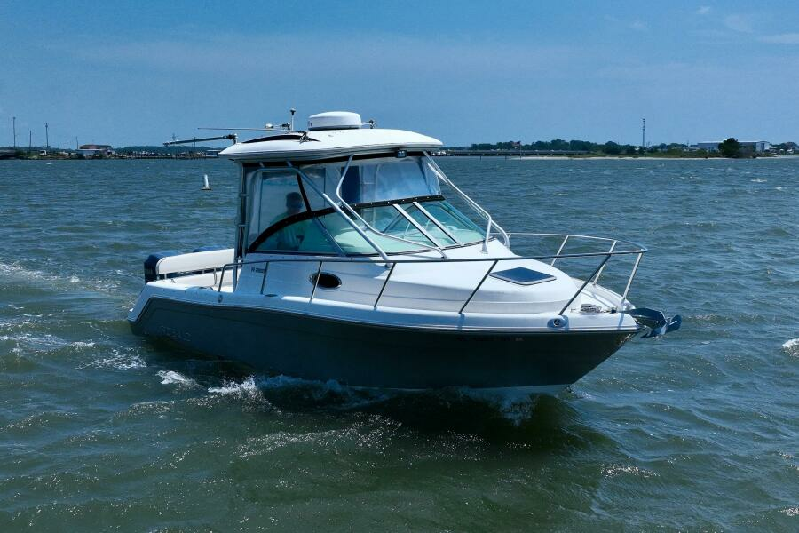 26ft Robalo Yacht For Sale