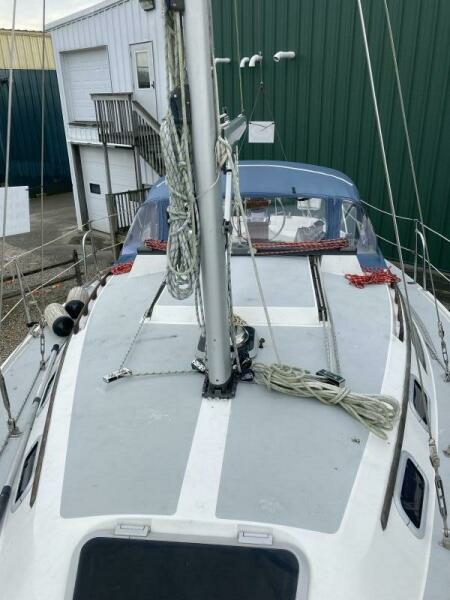 Reality 30ft Catalina Yacht For Sale