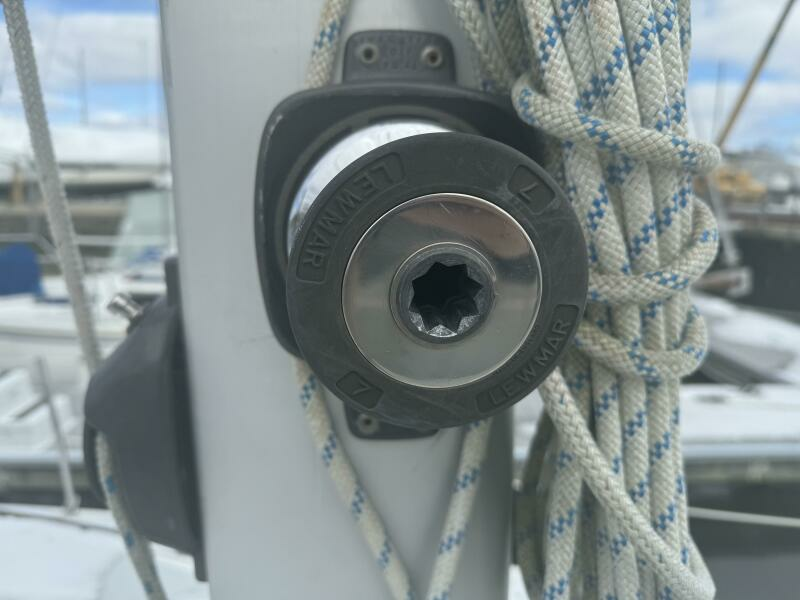 Reality 30ft Catalina Yacht For Sale