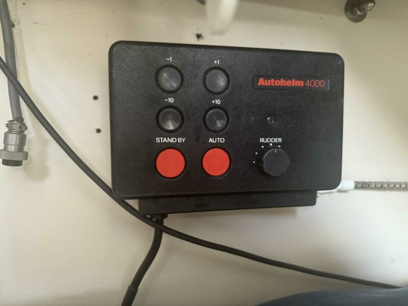 Reality 30ft Catalina Yacht For Sale