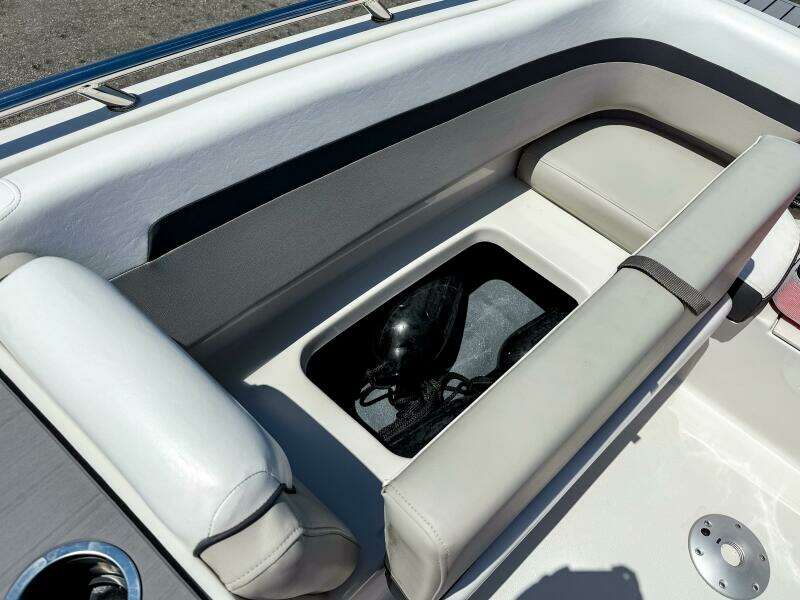 18ft Starcraft Yacht For Sale