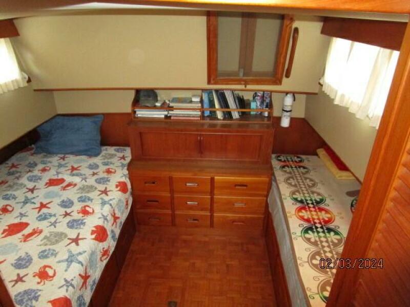 1988 Grand Banks 36 Classic