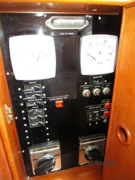 1988 Grand Banks 36 Classic