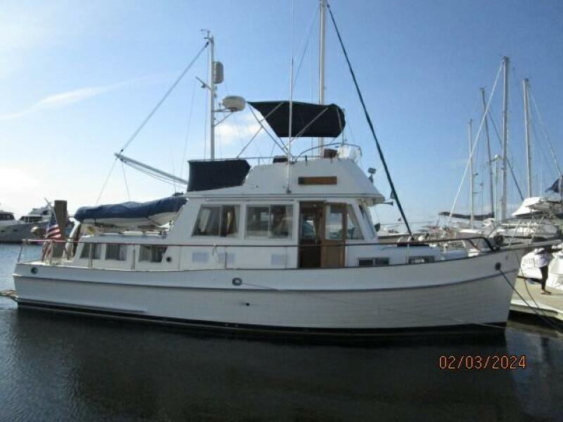 1988 Grand Banks 36 Classic
