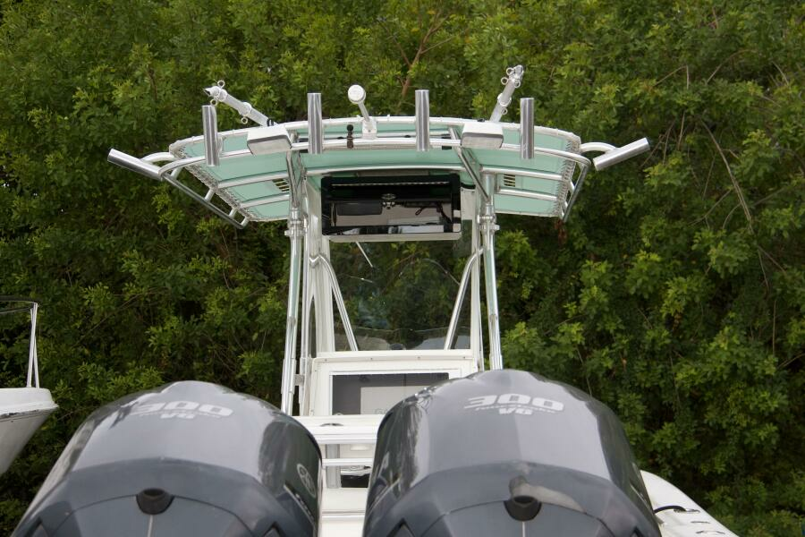 2004 Contender 31 Open