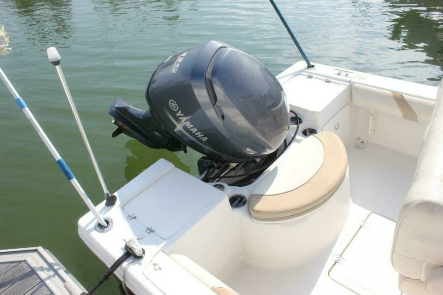 2012 Sailfish 2080