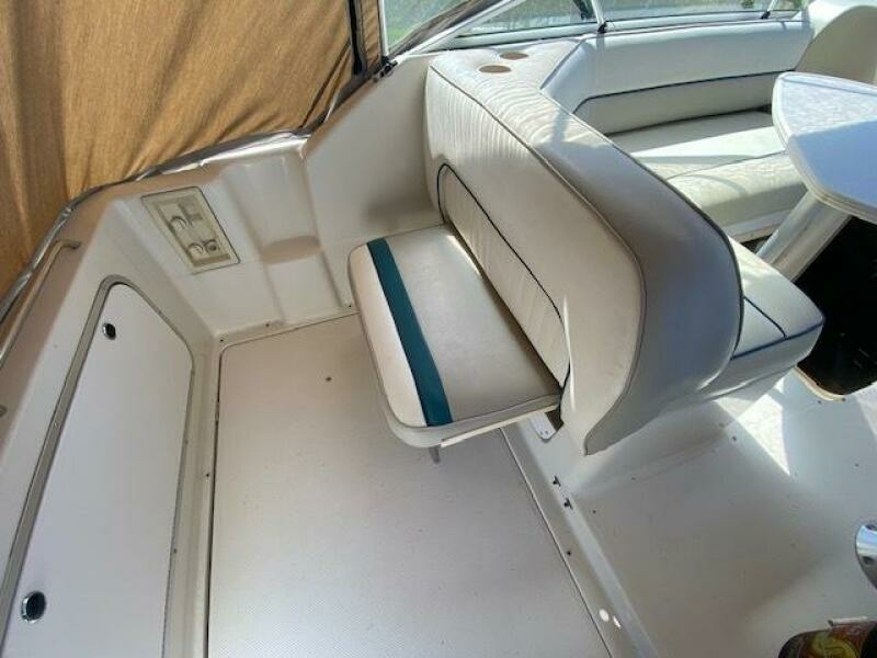 1996 Bayliner 2355 Ciera