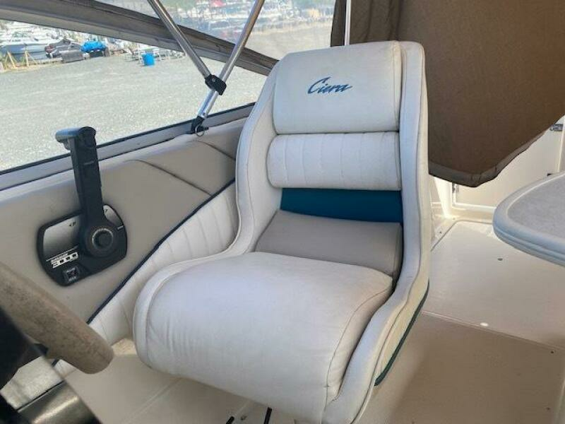 1996 Bayliner 2355 Ciera